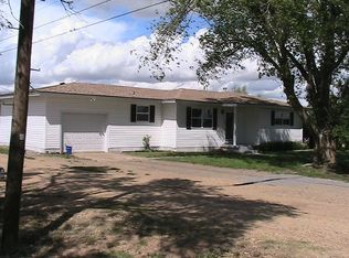 602 W 1st St, GROOM, TX 79039
