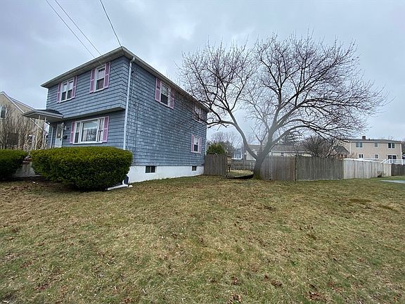 3rd image of 113 Grover St