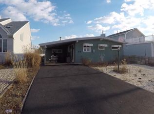 33 Seville Dr, Brick, NJ 08723