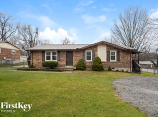 521 Savely Dr, Hendersonville, TN 37075