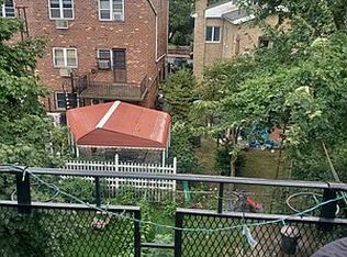 21-57 42nd St #3, Astoria, NY 11105