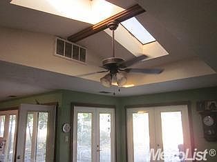 4th image of 1199 Palm Ave