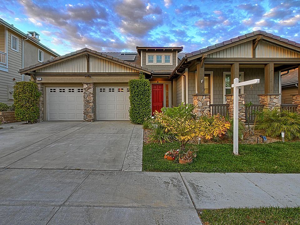 1st image of 574 Chesapeake Pl