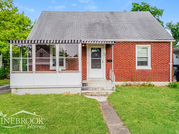2nd image of 831 Lyman Ave