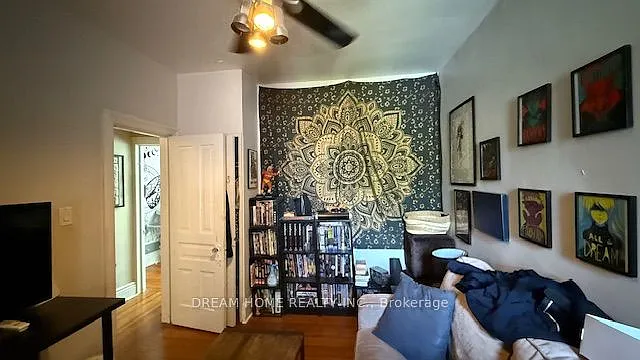 364 Harbord St — Photo 8