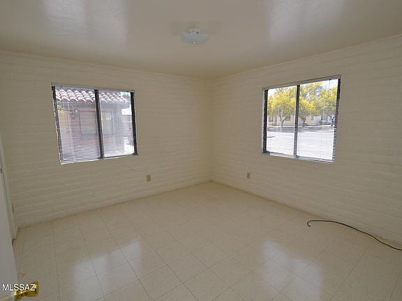 5th image of 4115 E North St APT 3