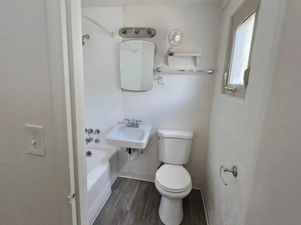 4120 Beach Dr SW, Seattle, WA