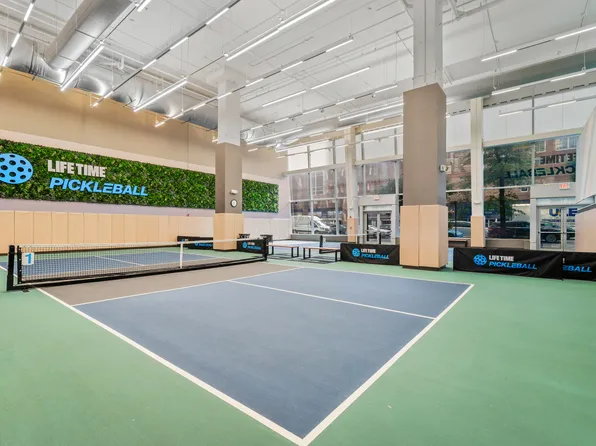 605 West 42nd Street image 24 of 28