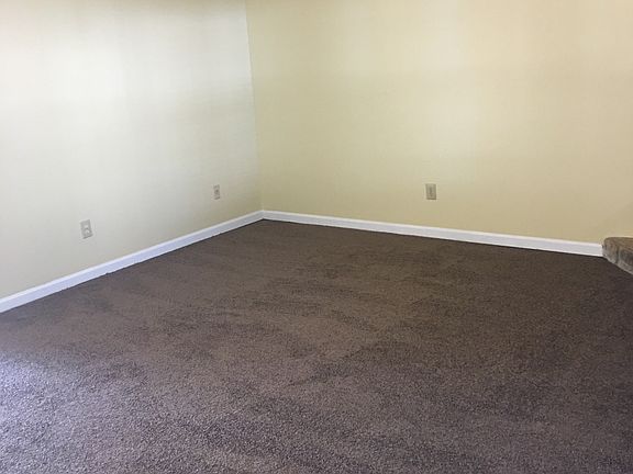 4th image of 5012 Galbraith Cir