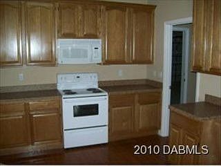 2nd image of 1896 Creekwater Blvd