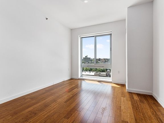 4th image of 1320 Fulton St Penthouse 104A