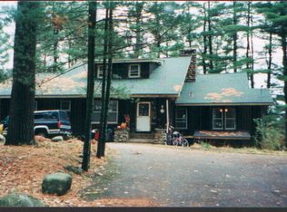 12 Pinetop Dr, Lake Luzerne, NY 12846