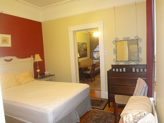 3rd image of 749 Waller St #1