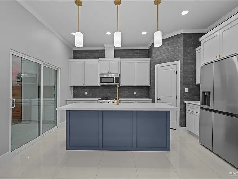 818 S Bicentennial Blvd — Photo 7