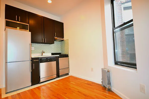 Rented by Bold New York | media 22