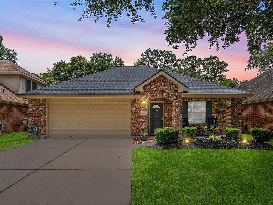 1st image of 26898 Armor Oaks Dr