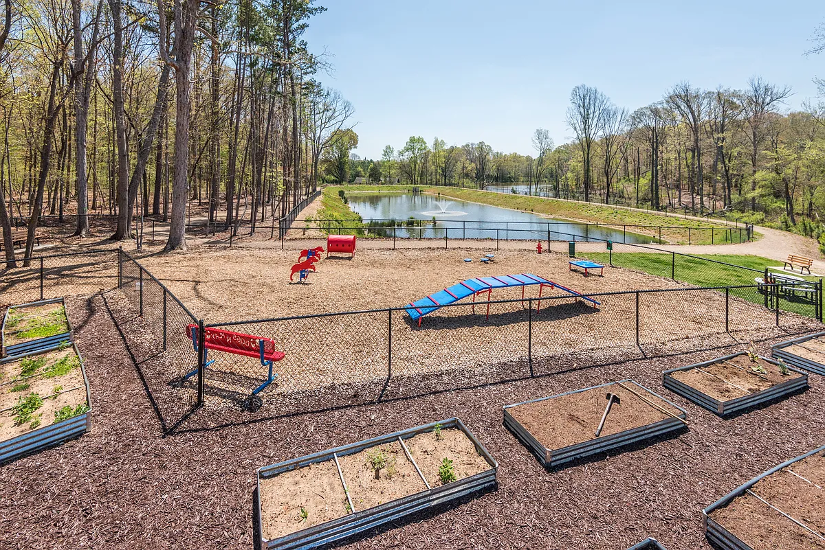 Building Photo - The Everlin at Indian Trail