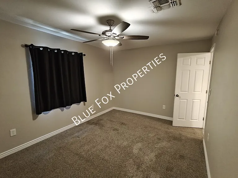619 S Highland Ave — Photo 30
