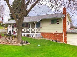640 N Howard St, Tekoa, WA 99033