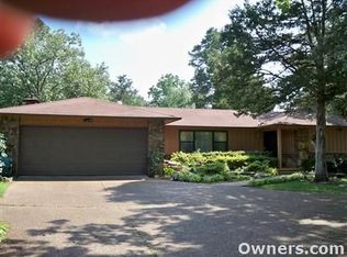 1905 Lakeshore Dr, Heber Springs, AR 72543