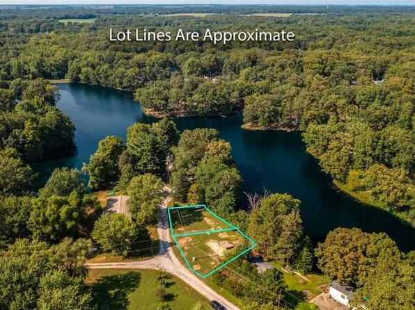 Pine Way Dr, Mount Olive, IL 62069