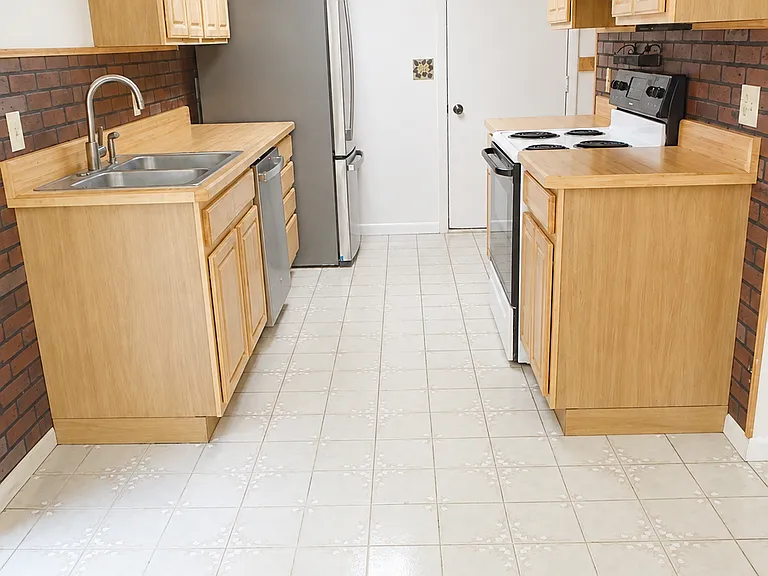 44 Thimbleberry Rd — Photo 8