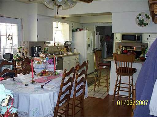 3rd image of 12126 Loveless Dr