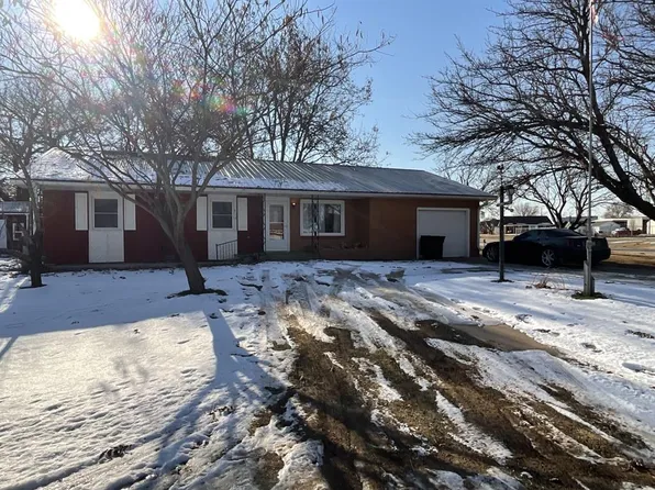 410 N Walnut St, Seiling, OK 73663