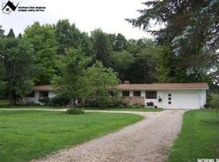 17396 Chagrin River Rd, Chagrin Falls, OH 44023