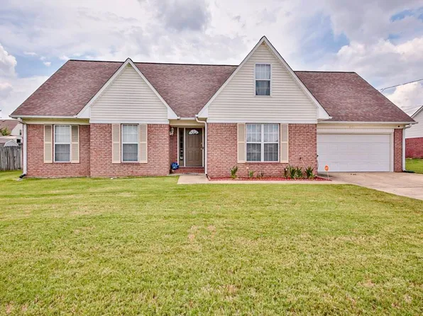 642 Bloomington Dr, Brighton, TN 38011