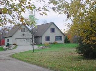 1238 W Galbraith Line Rd, Melvin, MI 48454