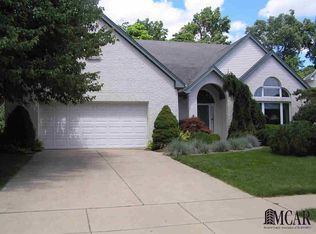 3122 Lennox Ct, Lambertville, MI 48144