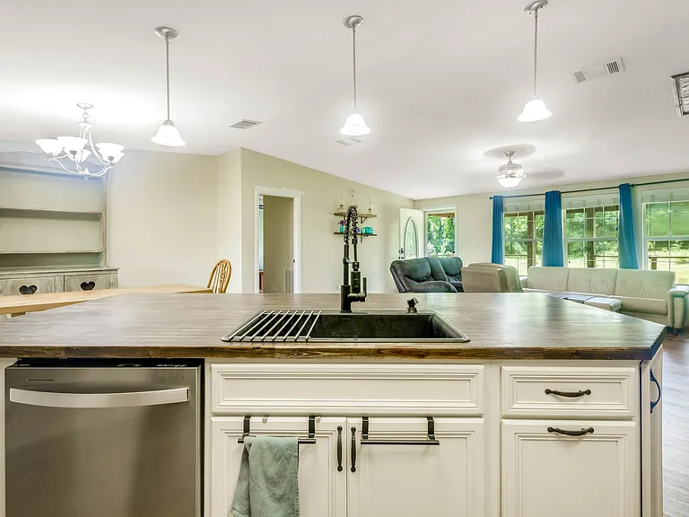 390 Bob Brooks Rd — Photo 28