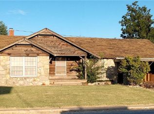 324 S Caddo St, Carnegie, OK 73015