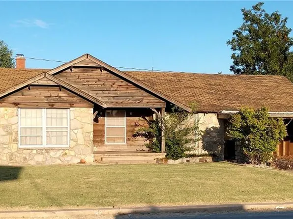 324 S Caddo St, Carnegie, OK 73015