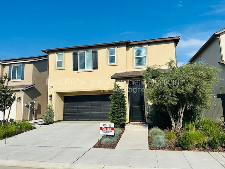 837 Soledad Ave — Photo 2