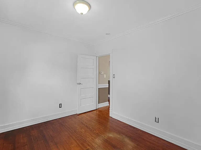 2712 1st St S — Photo 11