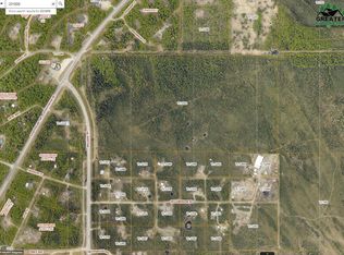 2195 Goldstream Rd, Fairbanks, AK 99709