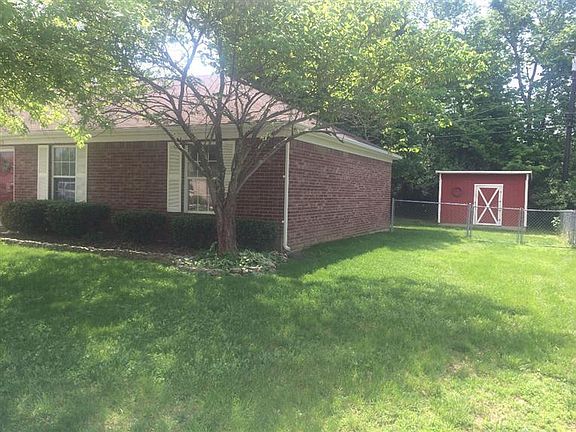 5th image of 205 Wildwood Ln