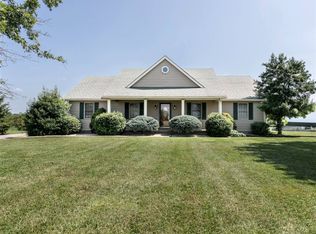 7805 N Loretto Rd, Loretto, KY 40037