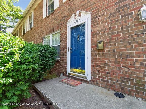 3rd image of 6267 Beechfield Dr