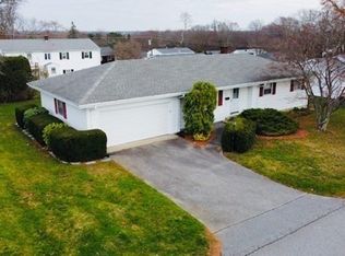 148 Merritt Ave, Tiverton, RI 02878