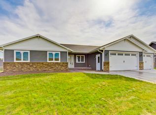 1516 Crockett, Holmen, WI 54636