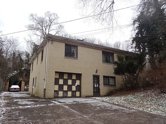 2nd image of 742 Dunmore St