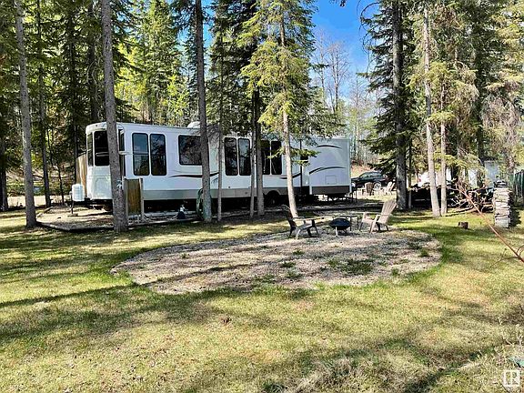 3rd image of 158 Birchwood Country