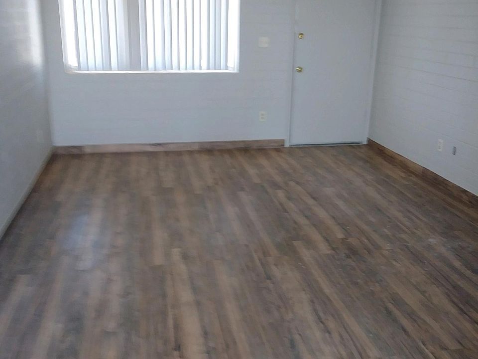 2nd image of 229 5th Ave E