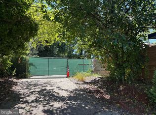 5623 Annapolis Rd, Bladensburg, MD 20710