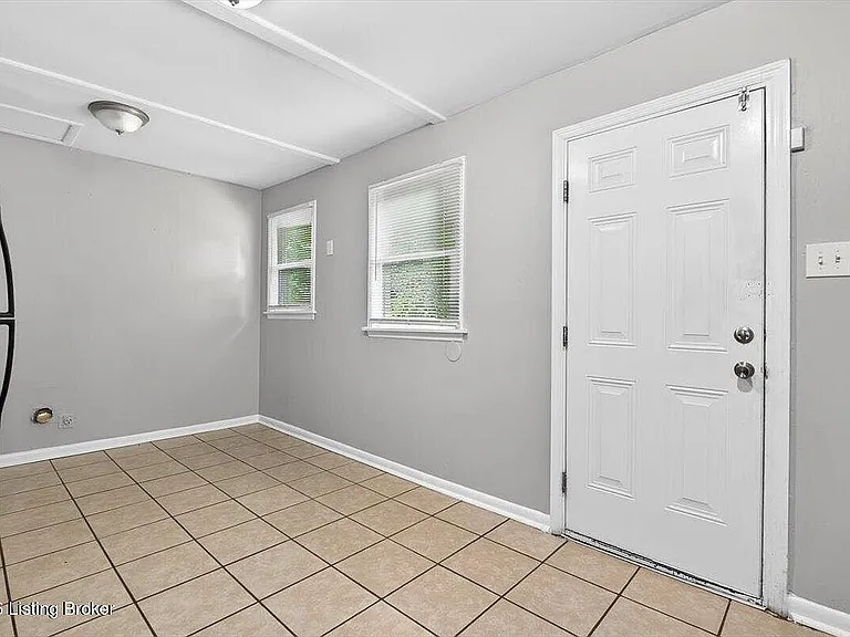 4600 Shasta Trl — Photo 14