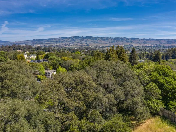 509 Larch Drive, Petaluma, CA 94952