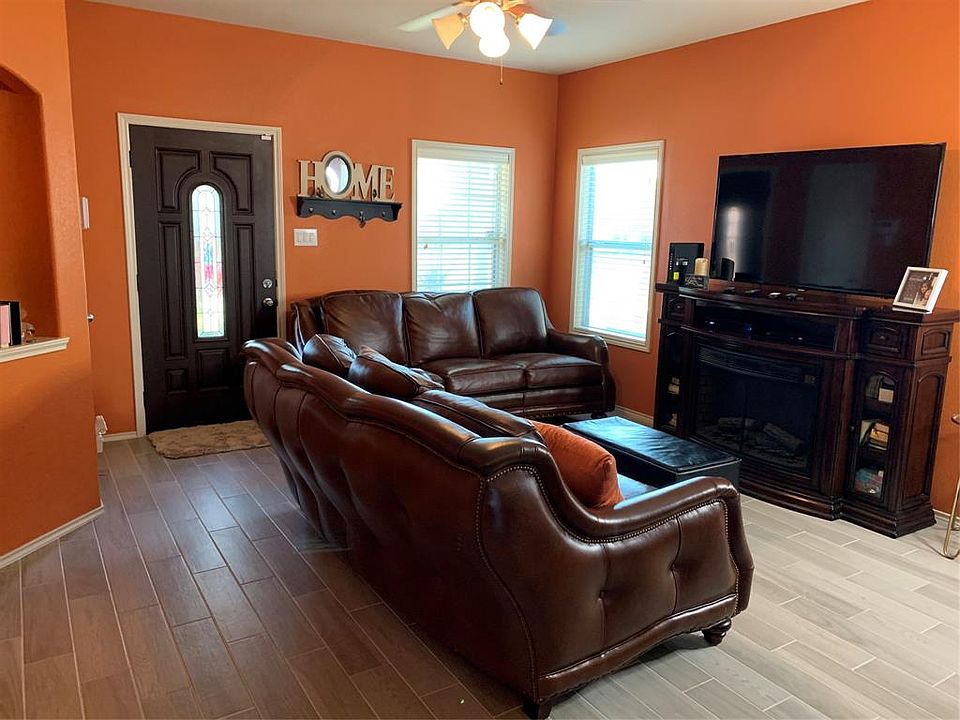 1st image of 20922 Clay Landing Ln